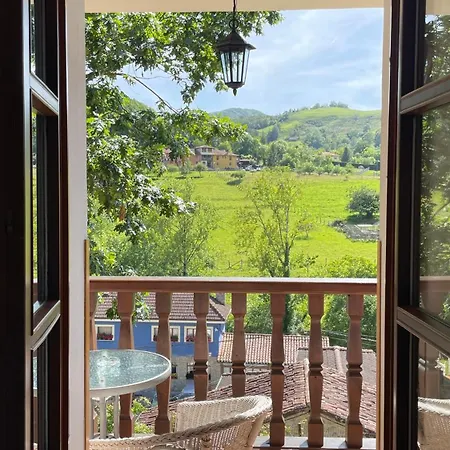 El Picoretu * Местас-де-Кон