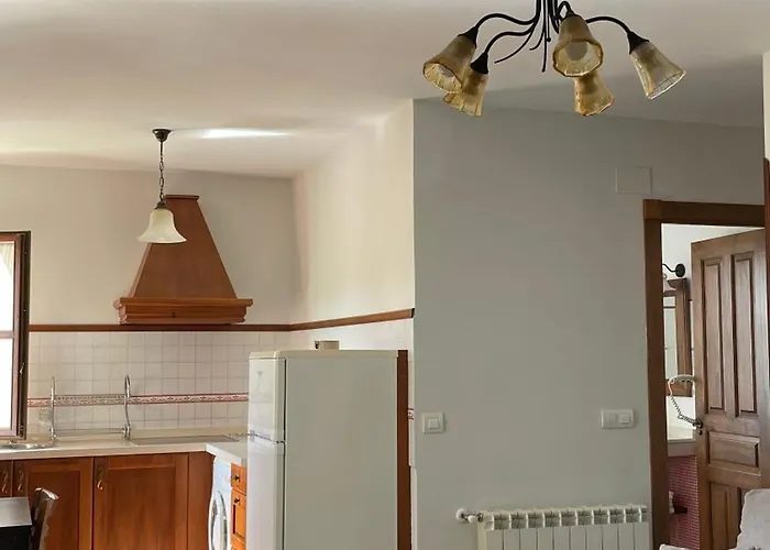 Apartament El Picoretu Mestas De Con